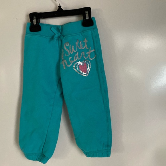 BUNDLE OF  ADORABLE CLOTHES FOR TODDLER GURL SIZE 3 . - Picture 4 of 16